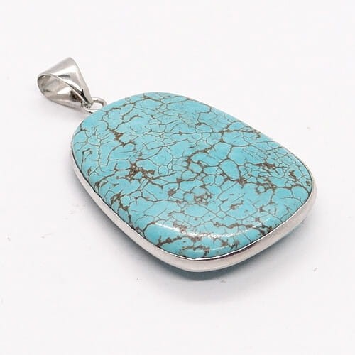 howlit wisiorek z kamieniem.jpg