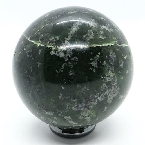 kula z kamienia serpentynit.jpg