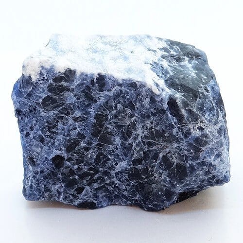 naturalny sodalit.jpg