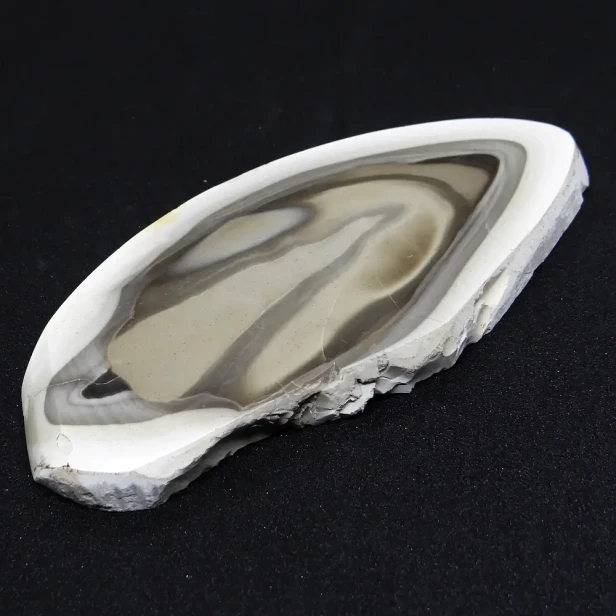 krzemień pasiasty duży plaster.webp
