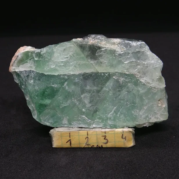naturalny fluoryt.webp