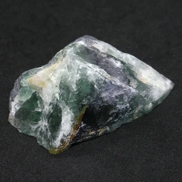 naturalny fluoryt.webp