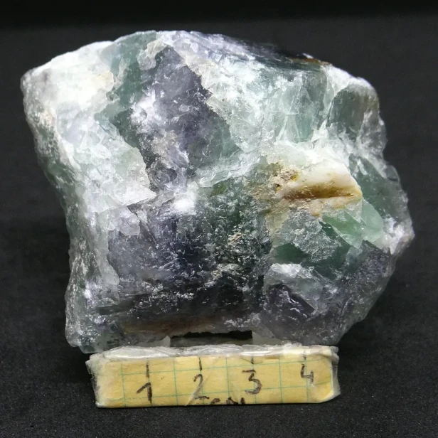 naturalny fluoryt tęczowy.webp