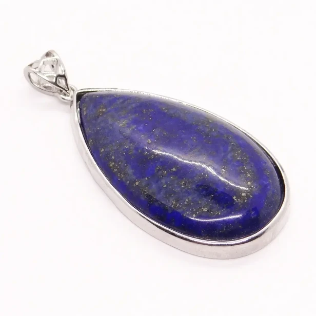 lapis lazuli wisiorek z kamieniem.webp
