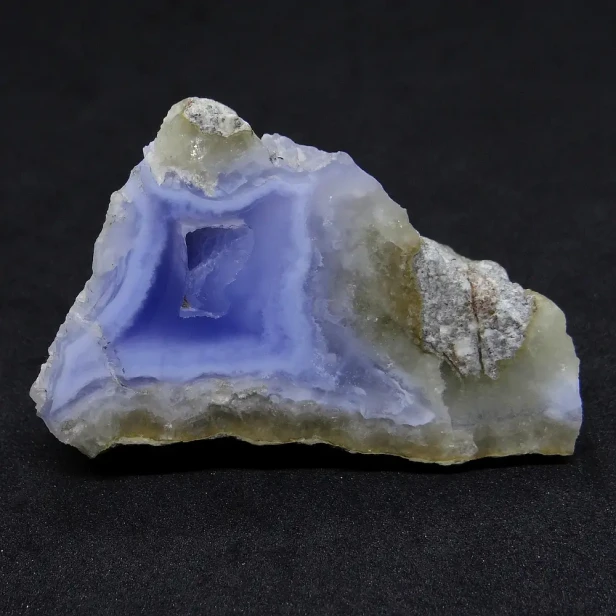 chalcedon niebieski z Malawi.webp