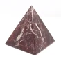 piramida z kamienia.webp