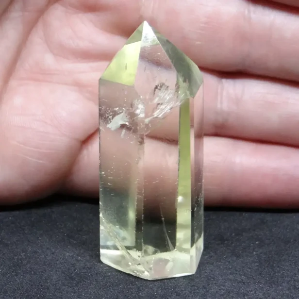 cytryn obelisk.webp