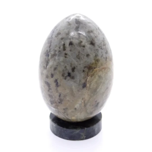 serpentynit jajko z kamienia.webp