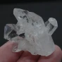 naturalny kryształ górski.webp