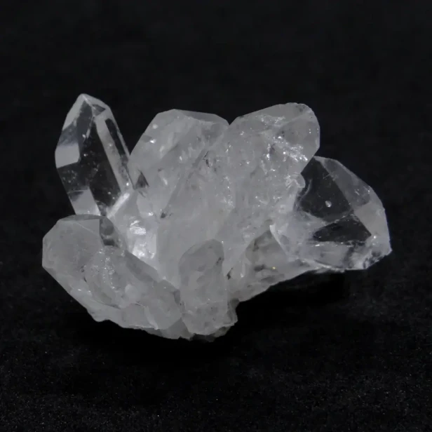 kryształ górski szczotka.webp