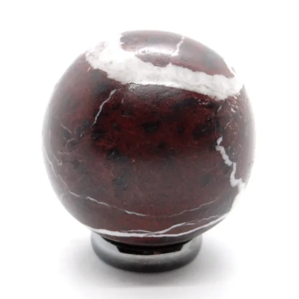 kula z kamienia.webp
